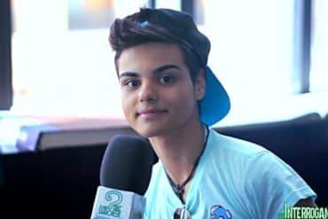 Abraham Mateo durante la entrevista para LosInterrogantes.com