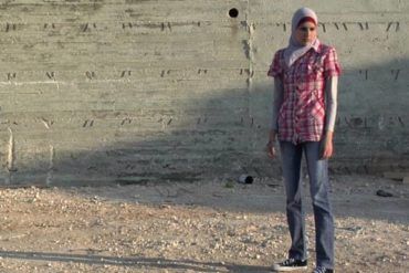 Imagen de la película 'Dos metros de esta tierra'