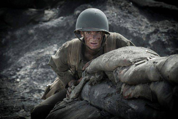 Andrew Garfield en una fotografía del rodaje de Hasta el último hombre