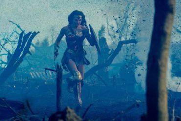 Wonder Woman Pelicula Foto 02 370x247