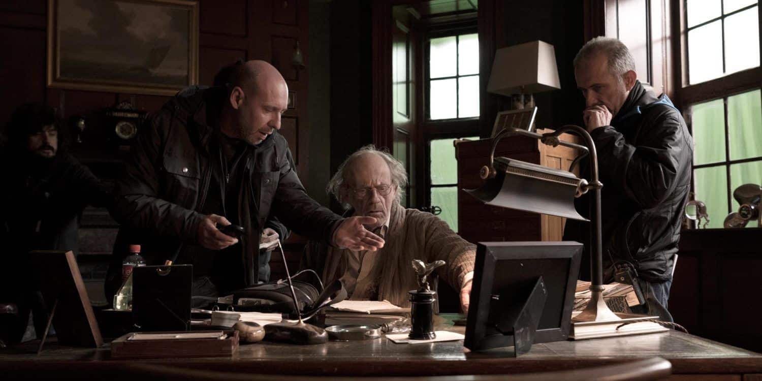 Jaume Balagueró con el actor Christopher Llloyd en el rodaje de la película Musa.