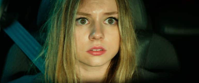 Ester Exposito En Cuando Los Angeles Duermen 770x323