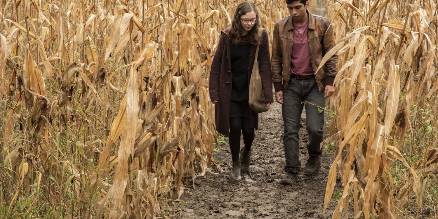 HISTORIAS DE MIEDO PARA CONTAR EN LA OSCURIDAD. Stella (Zoe Margaret Colletti) y Ramon (Michael Garza). Foto- George Krachyk. 2018 CBS Films Inc. and eOne Features LLC. All Rights Reserved