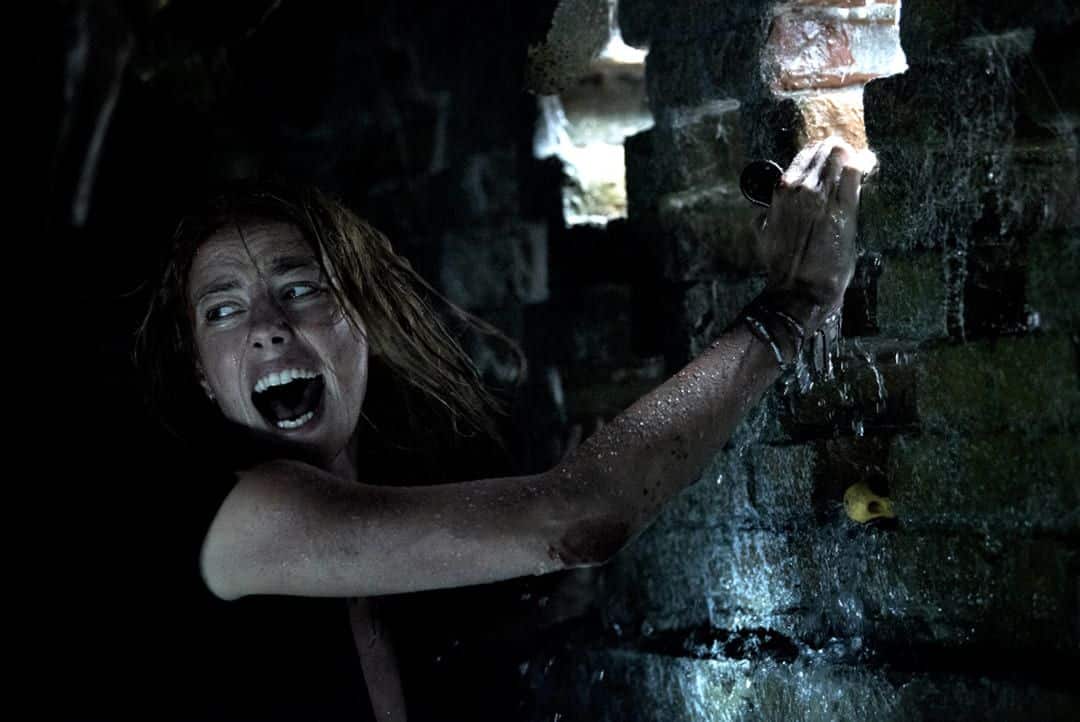 Kaya Scodelario en Infierno bajo el agua
