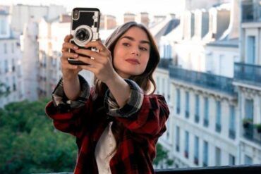 Crítica de la serie Emily en París de Netflix