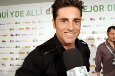 David Bustamante Lo Mejor De Aqui Y De Alli 1