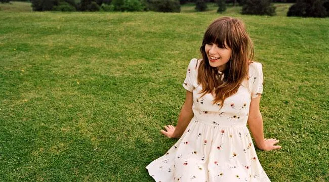 Gabrielle Aplin en concierto desde Madrid