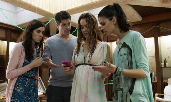 Critica Afterparty 8