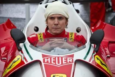 Daniel Brülh caracterizado como Niki Lauda