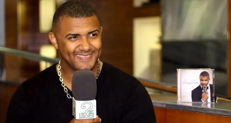 Henry Mendez durante la entrevista a LosInterrogantes.com