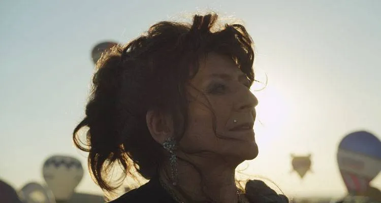 Imagen de la película 'Mil noches, una boda (Party Girl)' (2014)