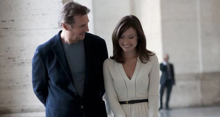 Liam Neeson y Olivia Wilde en la película 