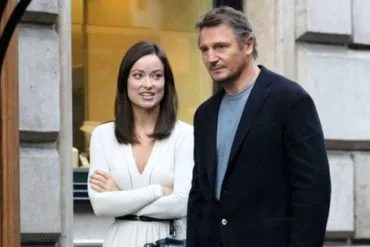 Liam Neeson y Olivia Wilde en la película