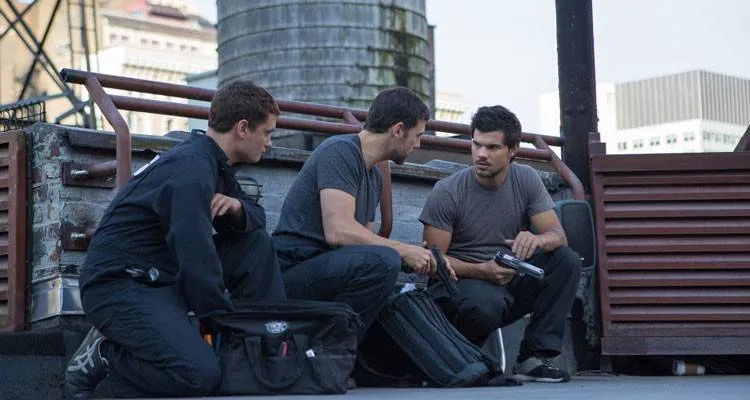 Imagen de Adam Rayner, Rafi Gavron y Taylor Lautner en la película