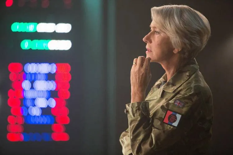 Hellen Mirren en Espías desde el cielo