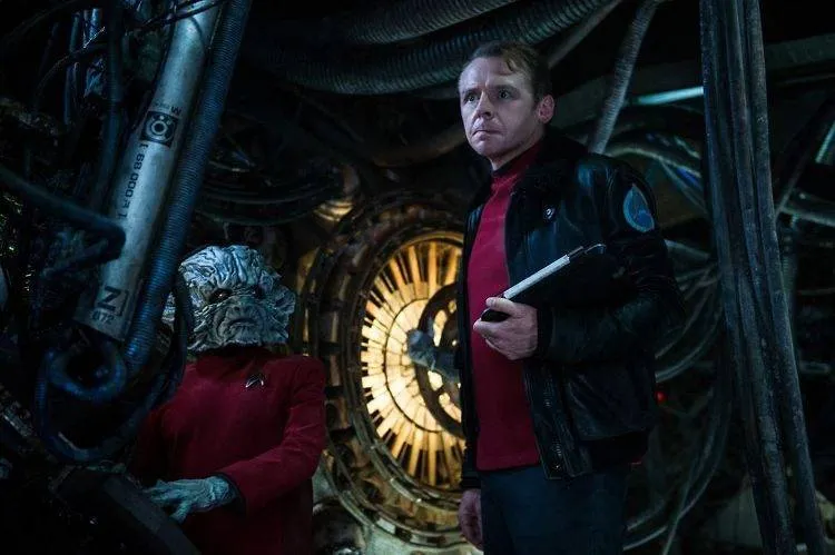 Foto de Keenser (Deep Roy) y Scotty (Simon Pegg)