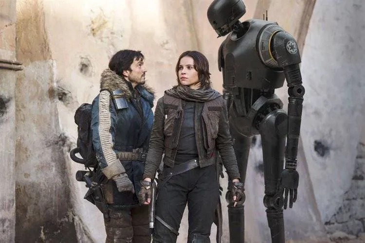 Diego Luna y Felicity Jones en 'Rogue One'