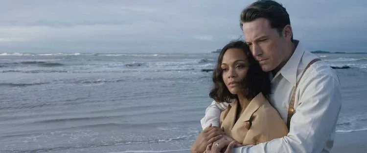 Ben Affleck y Zoe Saldana son pareja en la película