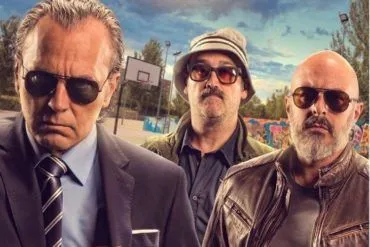 'Es por tu bien' cartel de la película