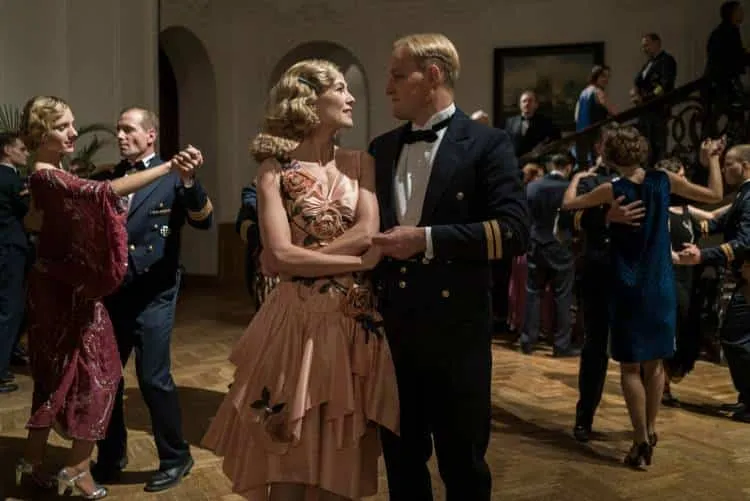 Jason Clarke y Rosamund Pike en 