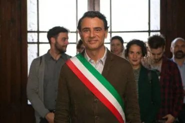 Vincenzo Amato en la película 'La hora del cambio'