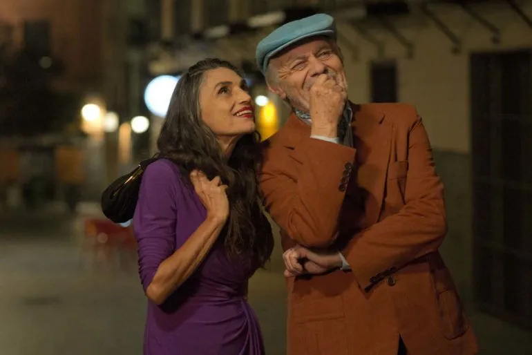 Ángela Molina y Miguel Angel Sola en la película