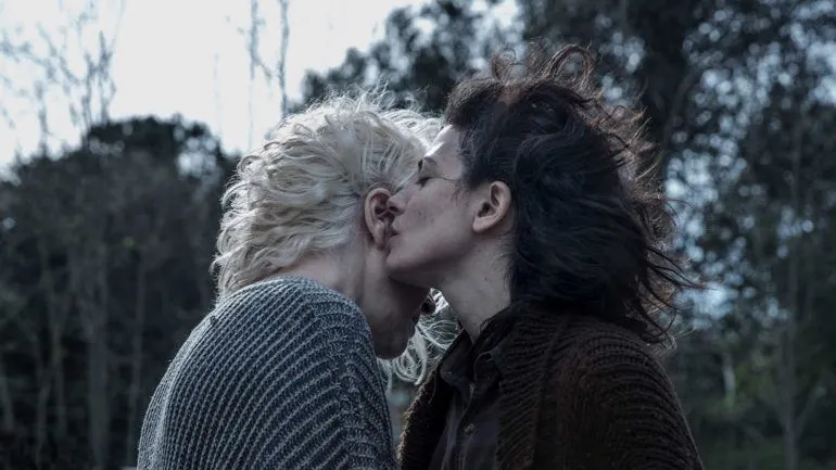 Bárbara Lennie y Susi Sánchez en la película