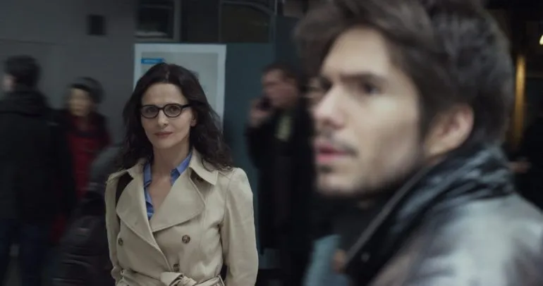 Juliette Binoche Y Francois Civil En La Pelicula Clara Y Claire