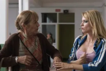 Maggie Civantos en la película Antes de la quema