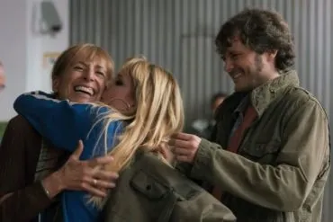 Maggie Civantos en la película Antes de la quema