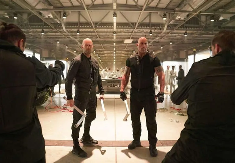 Jason Statham Y Dwayne Johnson En Hobbs Y Shaw