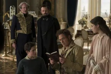 Harry Collet y, Robert Downey Jr. en la película