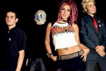 Silvia Superstar en Killer Barbies