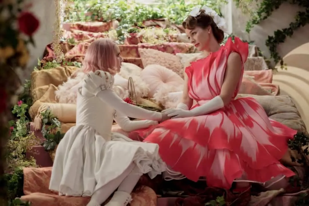 Crítica de la película Paradise Hills de Netflix