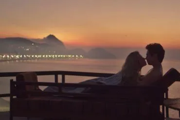 Crítica de Ricos en amor, película de Netflix