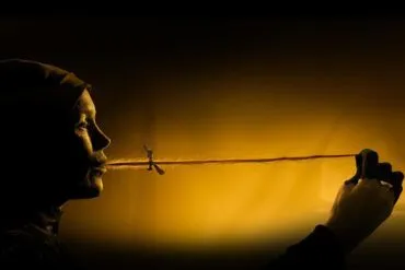 Escena de la película Gretel y Hansel de Amazon Prime