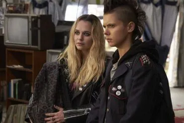 Crítica de la película Riot Girls (2018)