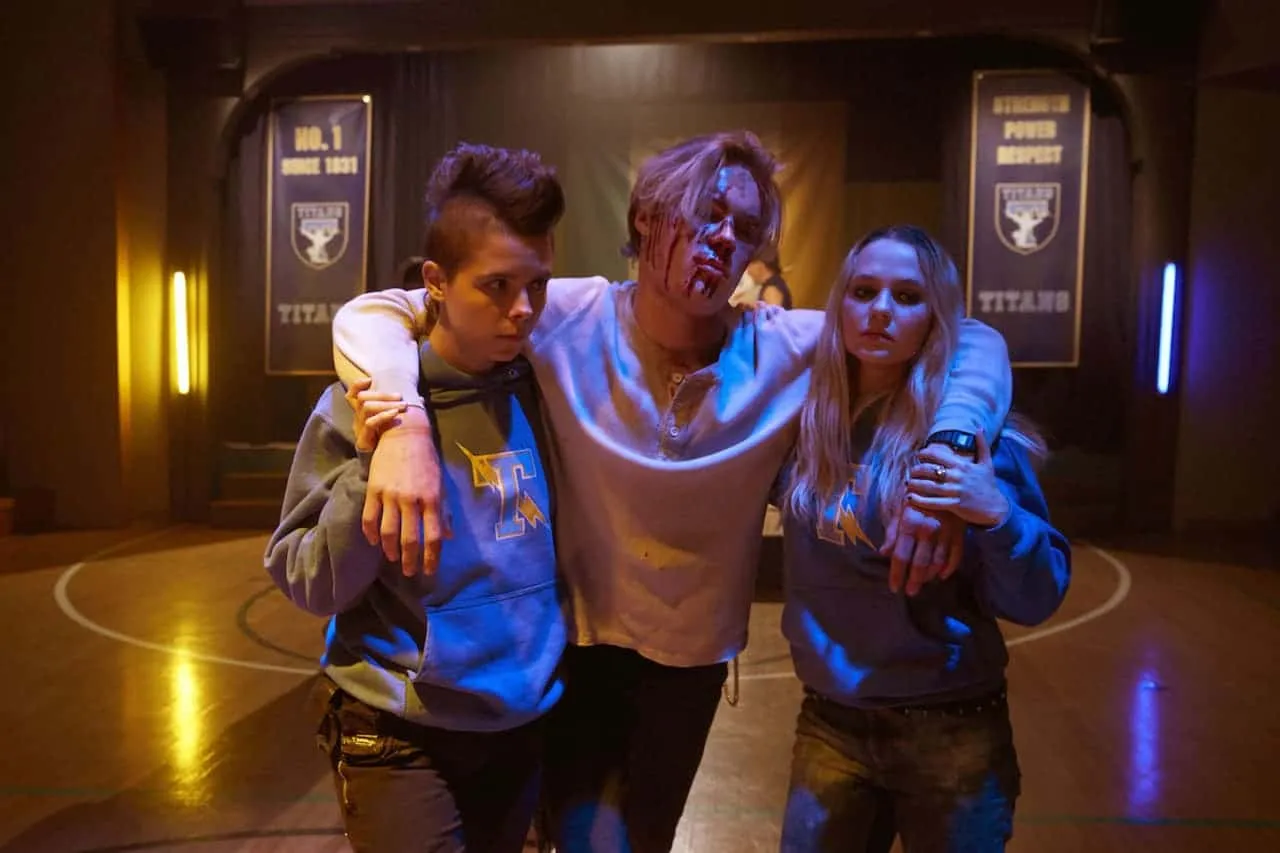 Escena de la película Riot Girls (2018)