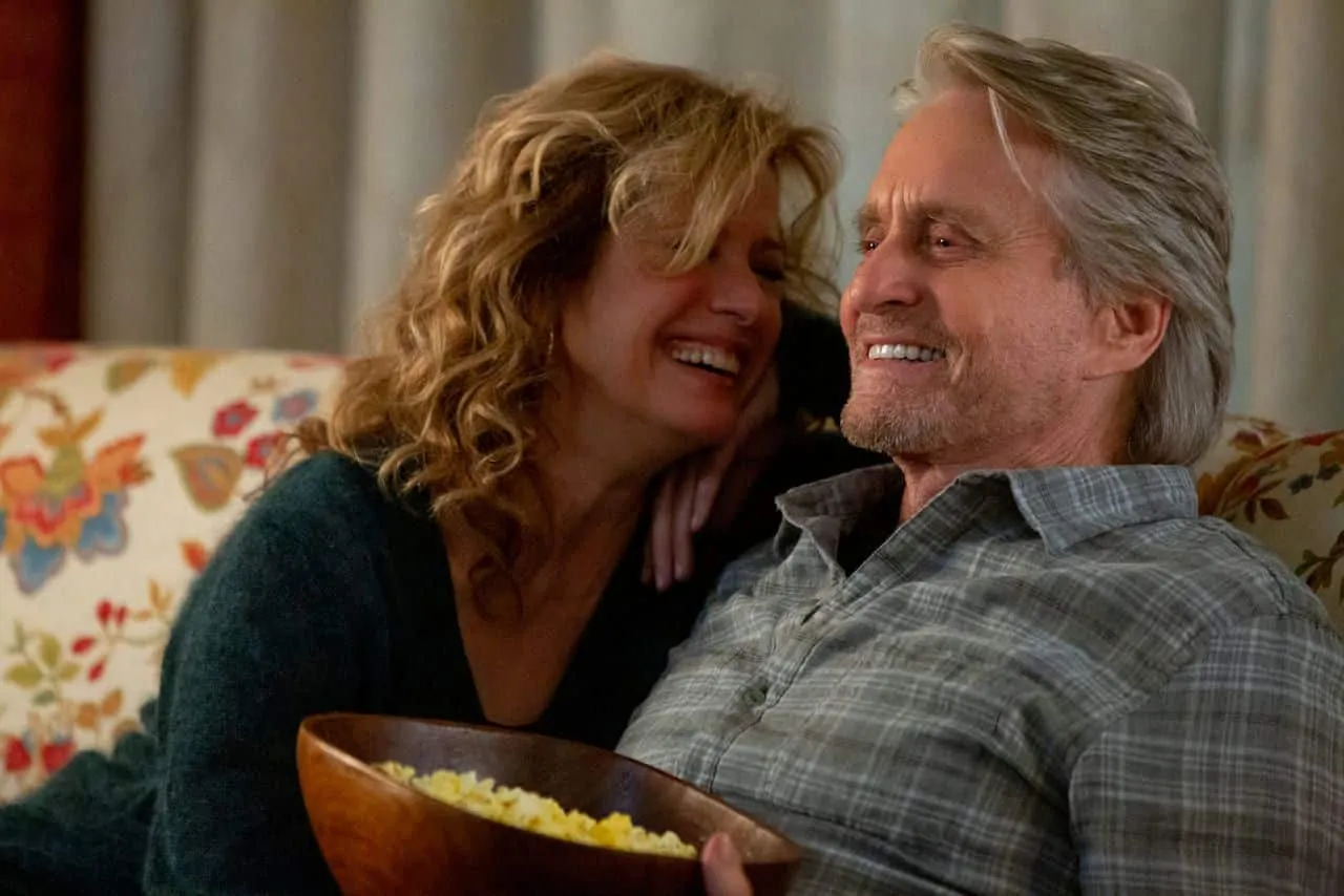 Michael Douglas y Nancy Travis