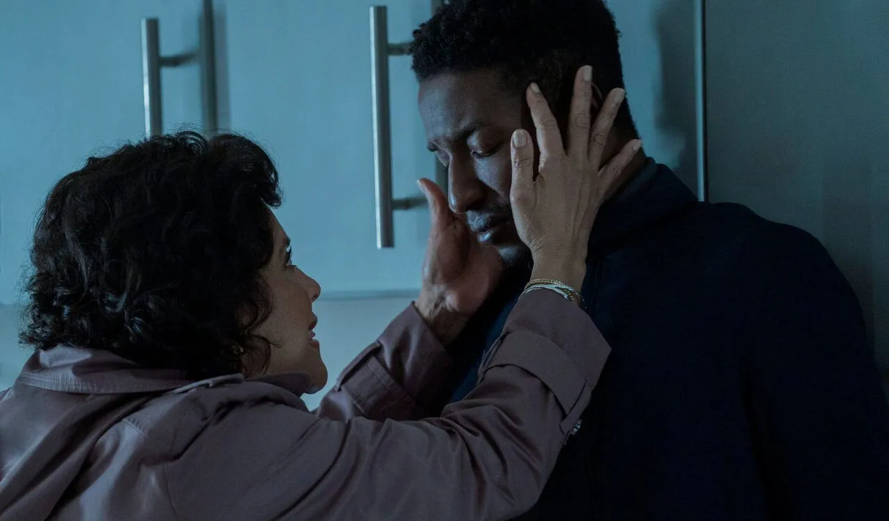 Crítica de la película Cajas oscuras (Black Box)