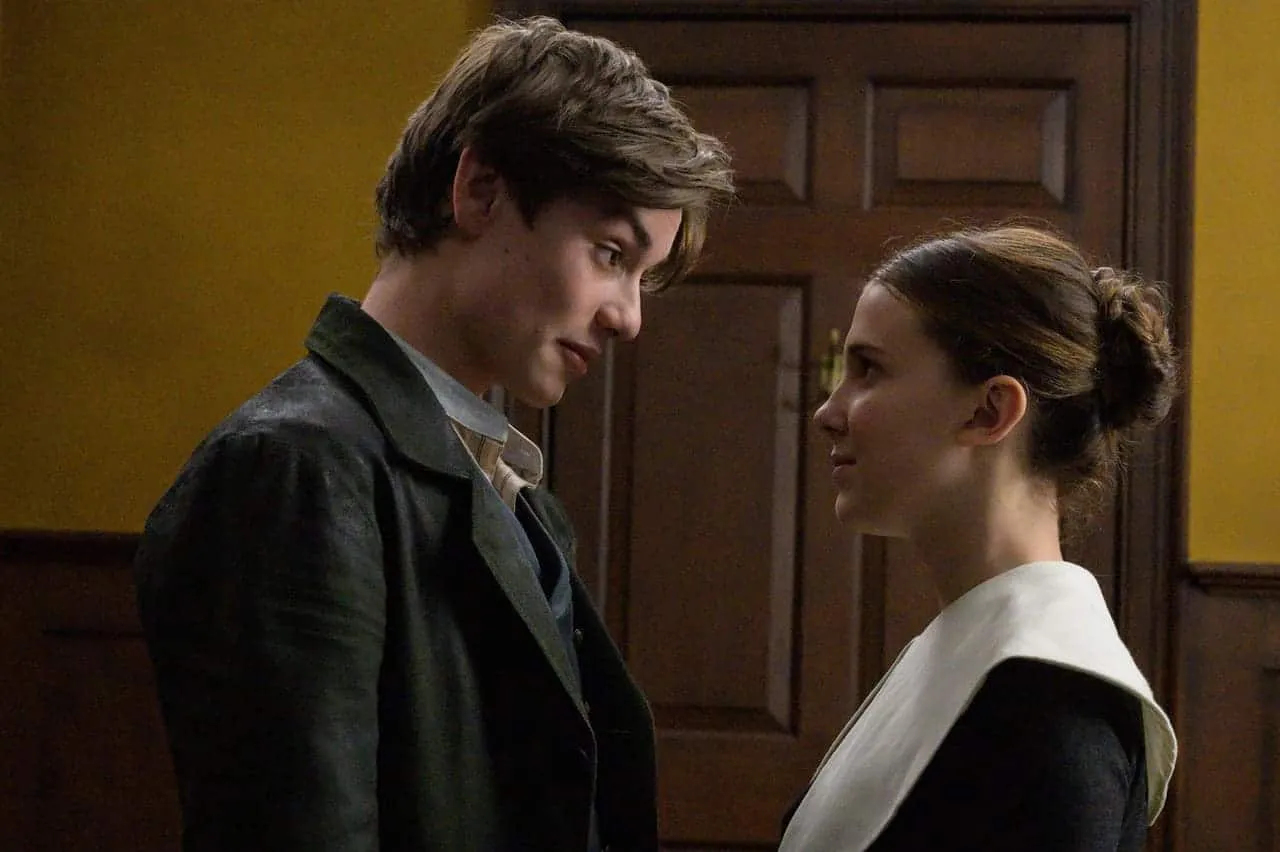 Escena de la película Enola Holmes de Netflix