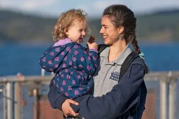 Crítica de la serie La Asistenta de Netflix