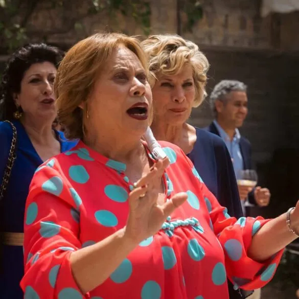 Carmina Barrios en Tu madre o la mia Guerra de Suegras