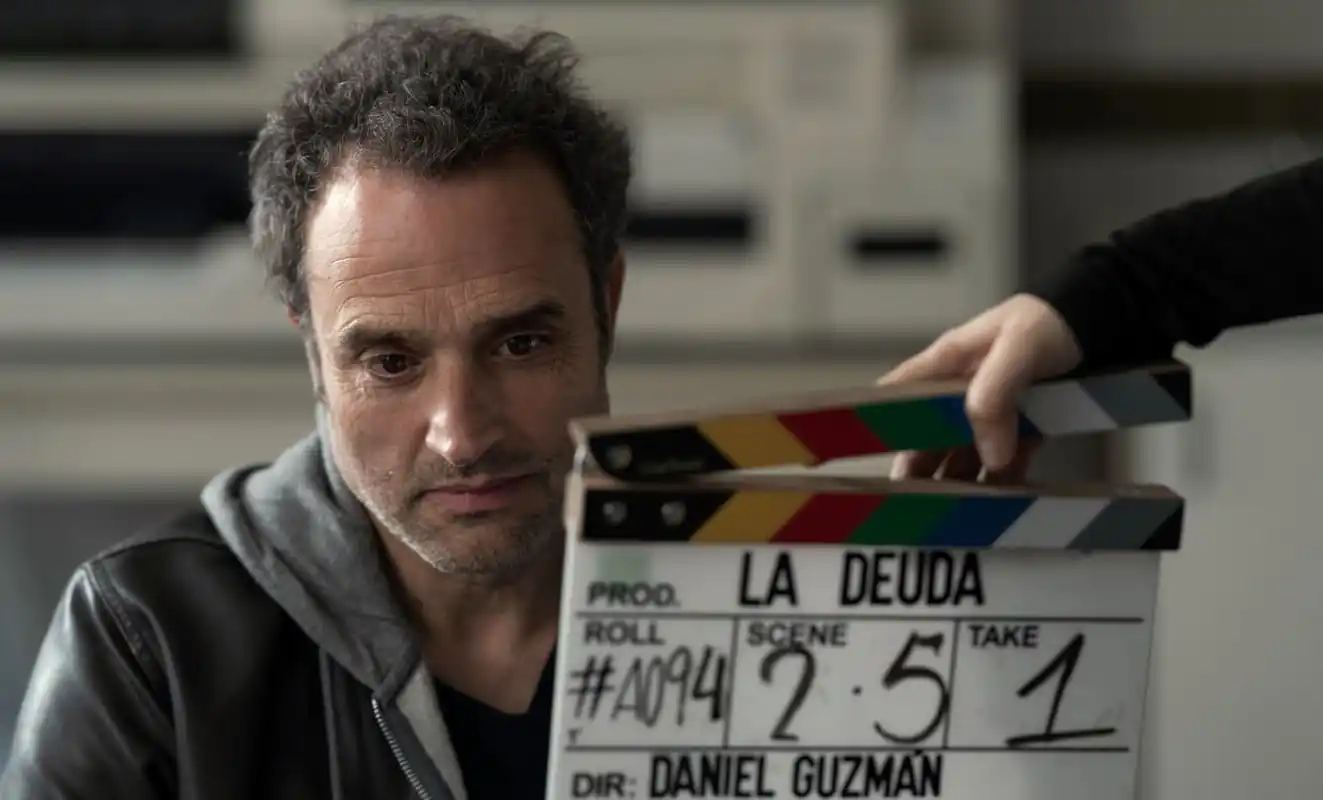 Daniel Guzman Director y Actor de La Deuda