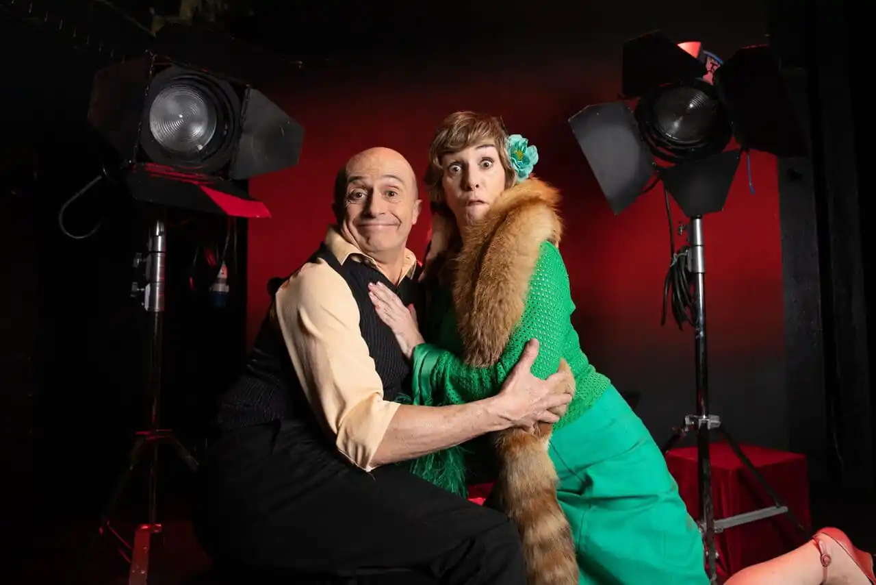 Pepe Villuela y Anabel Alonso en el documental de Lina Morgan